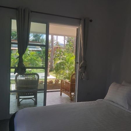 Nice Home Stay At Samroiyod Baanphakrimlay Eksteriør bilde